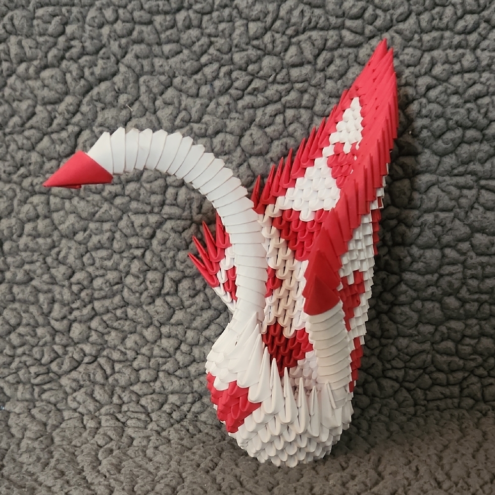 Origami Swan White With Red Hearts